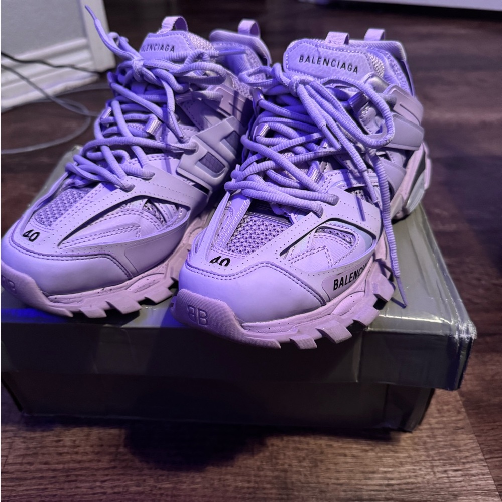 Balenciaga Women Track Sneakers - Picture 6 of 8